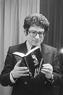 Ed van Thijn in 1978, on the presentation of his own book "Diary of a Negotiator", one of the released photos