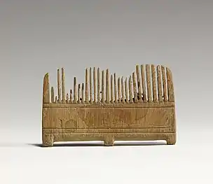 Ancient Egyptian comb, c. fifteenth century BC