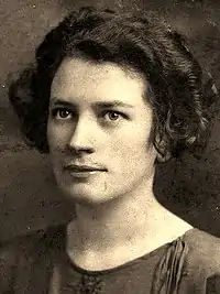 Eithne Coyle circa 1910s.jpg