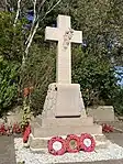 Elphinstone, Main Street, War Memorial