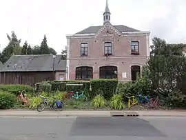 The town hall of Essigny-le-Petit