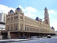 The Estação da Luz, the building housing the museum.