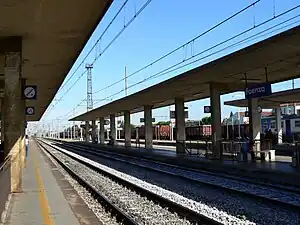 View of the platforms.