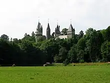 Faulx-les-Tombes Castle (1865–1868)