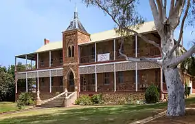 Former Sacred Heart Convent