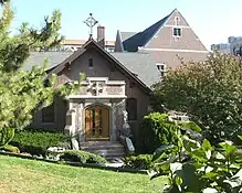 Fort Washington Collegiate Church, built 1909, as Nelson & Van Wagenen.