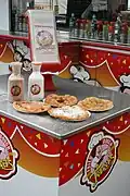 Fried dough sugar table