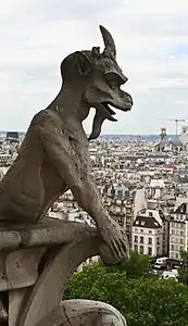 Chimera on the façade