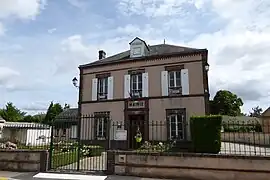 The town hall in Germainville