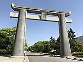 An example of a Hizen style gate