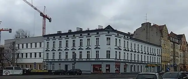 Building at 26 Grunwaldzka after renovation