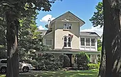 Haskell`s Bloomfield Villa