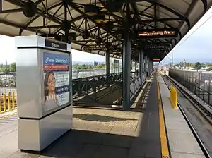 The platform at Slauson station