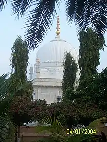 Mausoleum of Hasan Pir, an early leader of the Fatimid Ismaili movement in India.