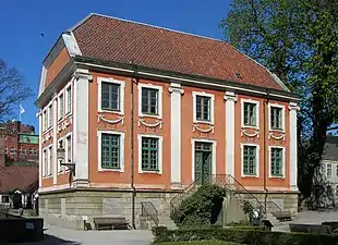 Herrehuset (Manor house)