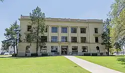 The Hockley County Courthouse in Levelland