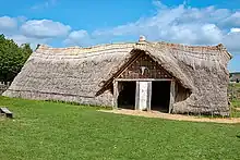 The Thatched Stone Age Horton House