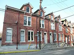 Houses at 838–862 Brightridge Street