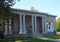 George and John R. Hunt Memorial Building