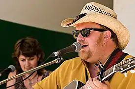 J.P. Cormier and Hilda Chiasson-Cormier performing in Edmonton in 2005