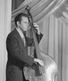 Shulman in Claude Thornhill's Orchestra, 1947