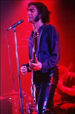 Jon Spencer performing with Blues Explosion in 2006