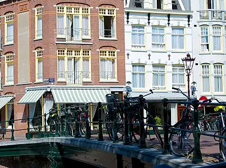 Hoek Prinsengracht, Looiersgracht