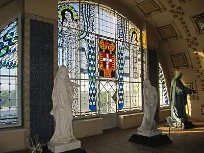 Stained glass window of St. Charles Borromeo Cemetery Church by Leopold Forstner (1908-1911)