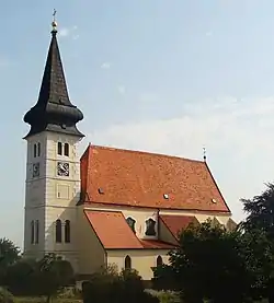 Catholic church in Ferschnitz