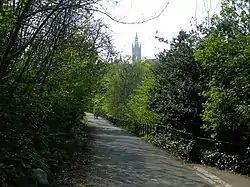 The River Kelvin is to the right, with Glasgow University tower in the distance.