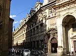 Entrance to the building from Křižovnická street.