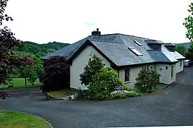 LLanfachreth, Heulwen Guest House