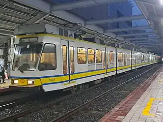 Manila LRTA 1000 class LRV (in consortium with ACEC), built 1982-83