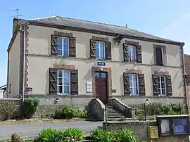 The town hall in Lachy