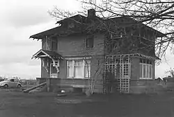 Archie Larsen House