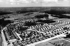 Rintamamiestalo (war veteran) houses, Karjasilta, Oulu, in 1950.