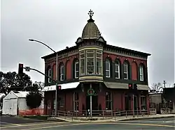 Locke's Meat Market