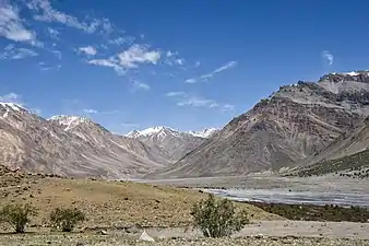 West of Losar towards Kunzum La, Elev. 4,090 metres (13,420 ft).