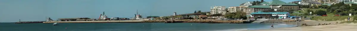 Panorama of the Mossel Bay harbour, Dolosse and MBYBC