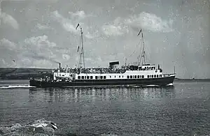 MV Maid of Ashton leaving Blairmore