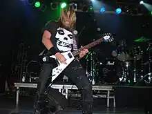 Machine Men guitarist J-V Hintikka live at the Earthshaker Roadshock Tour 2007 in Nürnberg