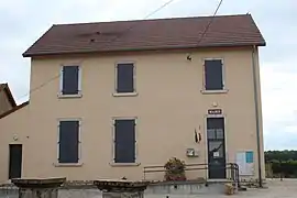 The town hall in Foulenay