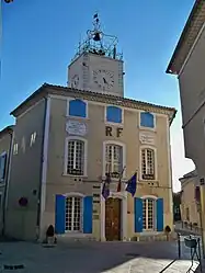 The town hall of Caderousse