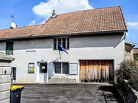 The town hall in Lanthenans