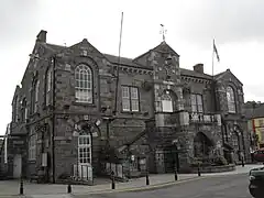 Macroom Town Hall was built for £1,000 in 1900 on premises purchased from Lady Ardilaun (born at the castle in 1850) two years before. The first phase of work on the building was completed in 1904.