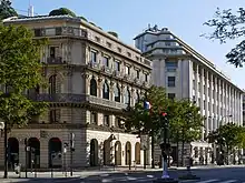 BNCI Headquarters building (right), with the Maison dorée (now offices of BNP Paribas CIB) in front