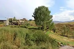 The village of Makenis overlooking the gorge, as seen from Makenyats Vank.