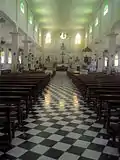 Mambajao church: main altar.