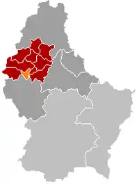 Map of Luxembourg with Neunhausen highlighted in orange, and the canton in dark red