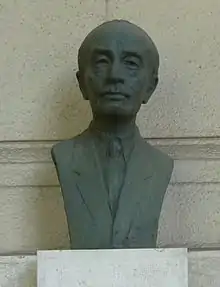 Photograph of bust of József Marek